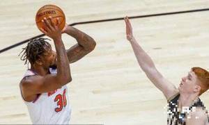 特雷-杨27+9，兰德尔23+10+7，老鹰轻取尼克斯取得赛点