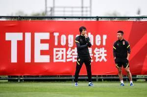 记者:叙利亚虽明确表示有意与国足热身,但能否最终成行还不确定