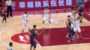 好久没看大哥打球了！易建联曾第一节轰25分提前打卡下班