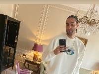 你不是蓬蓬💇🏻&zwj;♂️你是谁？费莱尼展示全新脏辫造型