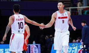 CBA-易建联复出16分，广东男篮轻取深圳男篮迎来赛季开门红