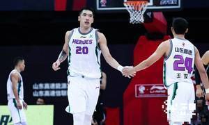 恭喜！山东队中锋陶汉林当选CBA新赛季首周最佳球员