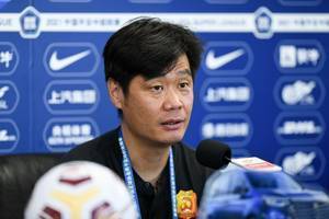 李霄鹏:这支泰山队更有活力了,武汉队硬实力差一点输球正常