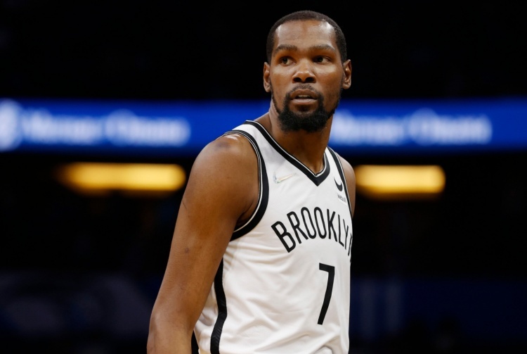 KD:库里是MVP&名人堂级别球员 我在勇士时是双方相互学习