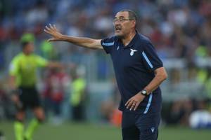 斯基拉：拉齐奥将与萨里续约至2025年