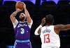 手感上佳仍空砍！戴维斯15中10得到27分10板4助 罚球11中7