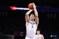 生涯首次两双！福建状元秀王翊雄10中6&三分5中4 砍下17分14板