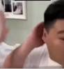 老詹转发中国夫妻趣味视频：我和我老婆也这样！🤣