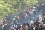 太阳报：哥伦比亚联赛球迷斗殴导致比赛中断，超300人被逐出球场