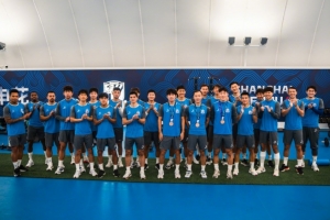 欢迎三位亚运男足队员吴曦、朱辰杰、杨皓宇载誉归队👏